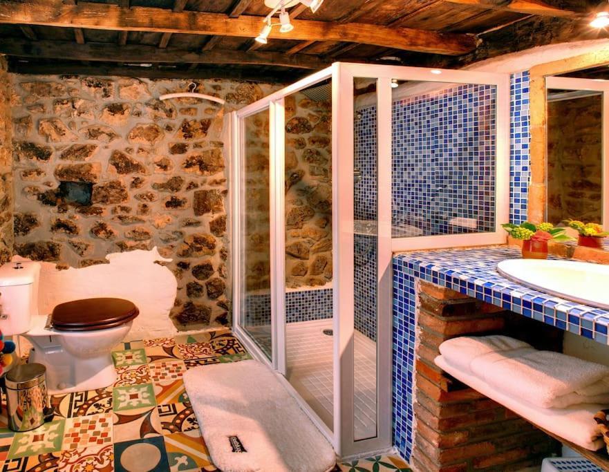 El Nido De La Golondrina Villa Llanes Exterior photo